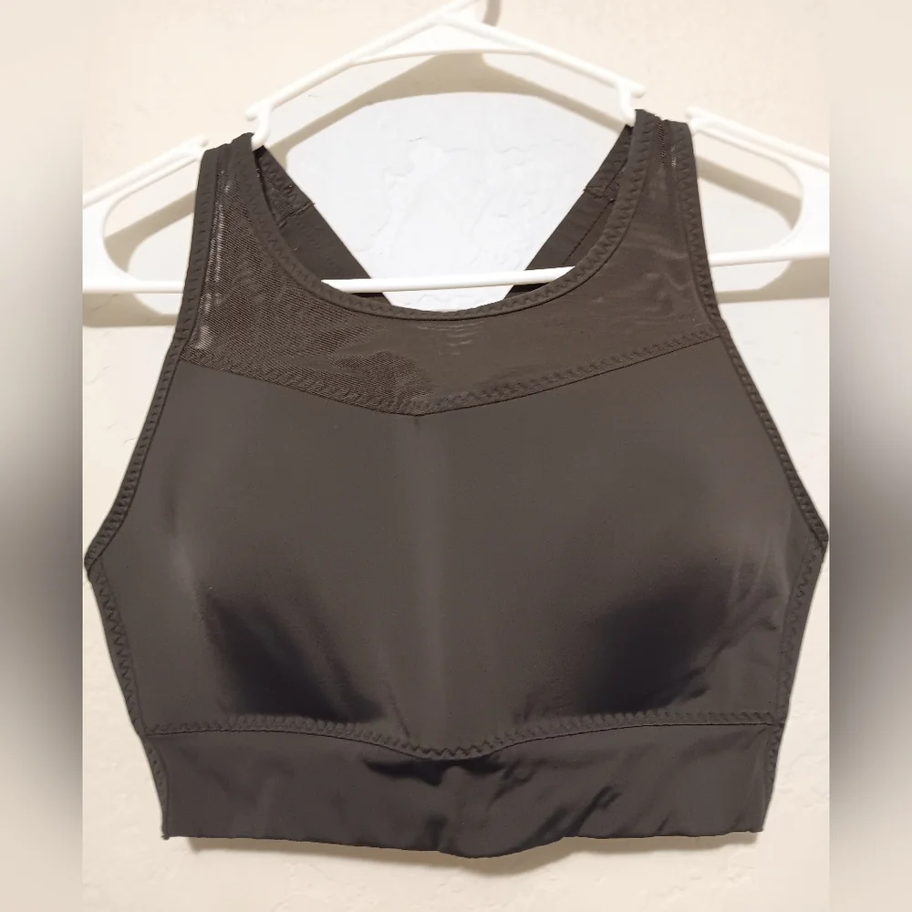 Athleta Gigi High Impact Sports‎ Bra Padded Black SzS(32B)